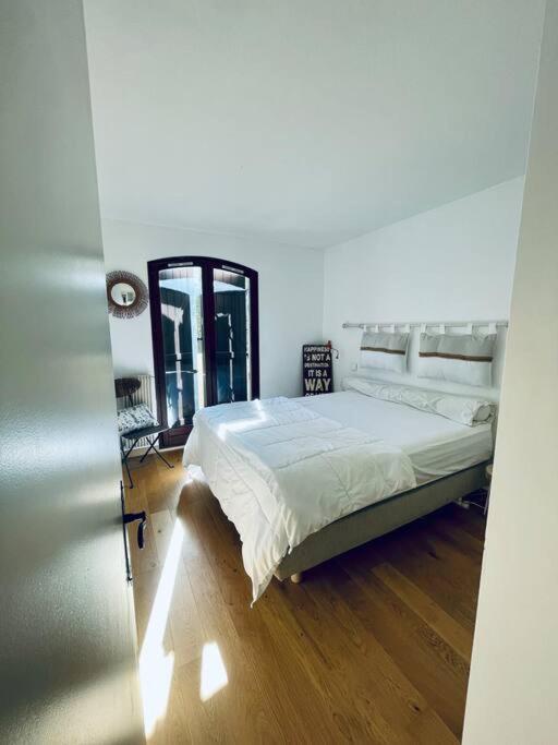 Superbe Appartement Sur Vence Exterior foto